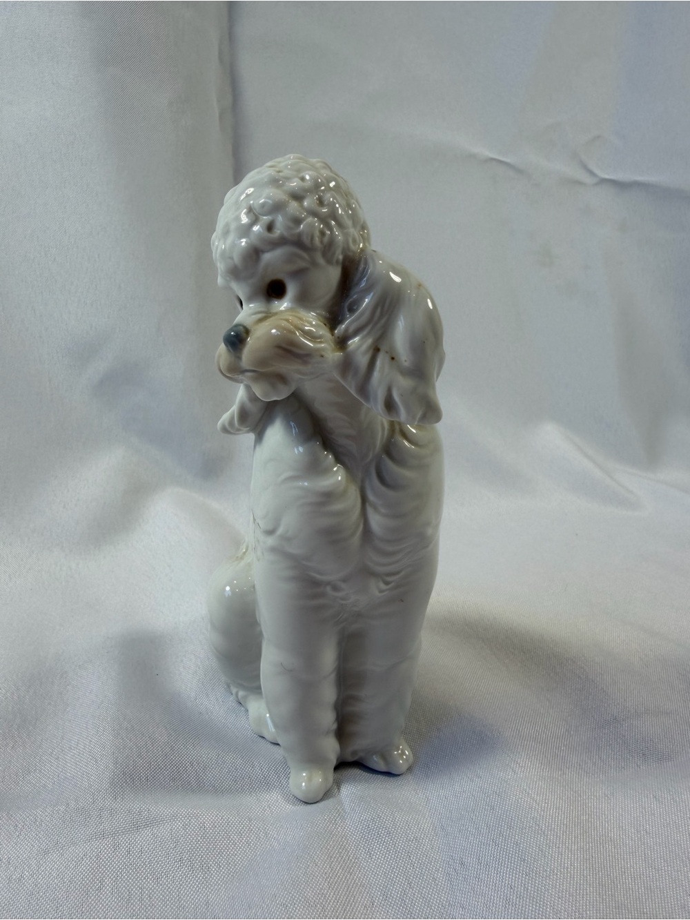 Lladro Nao Daisa Vintage Large Poodle Porcelain Figure EUC, Retired 1985 - Picture 9 of 10